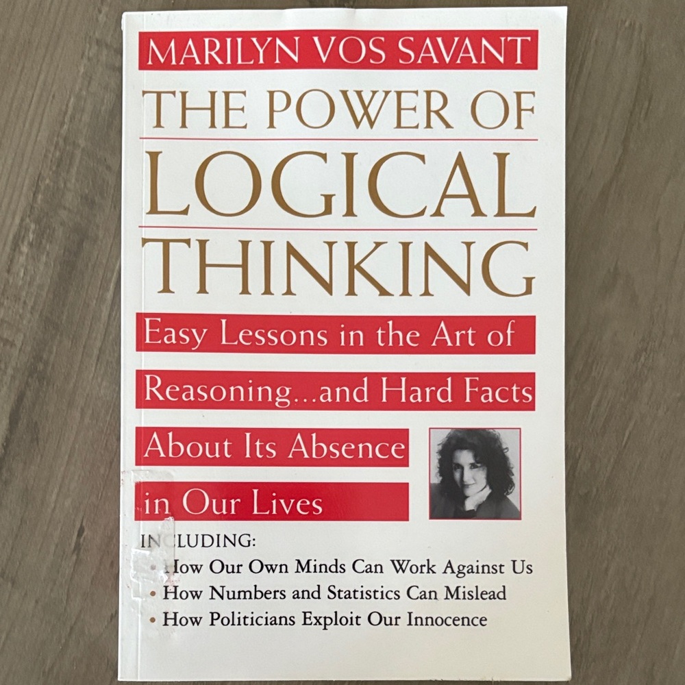 The Power of Logical Thinking by Marilyn Vos Savant - White Cover